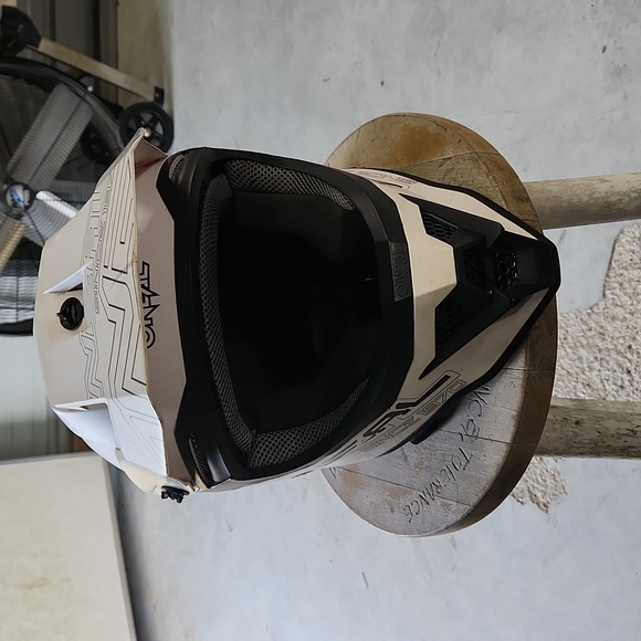 O'Neal 0627-013 3SRS Adult Helmet Flat (Flat White, Small) - Picture 2 of 4